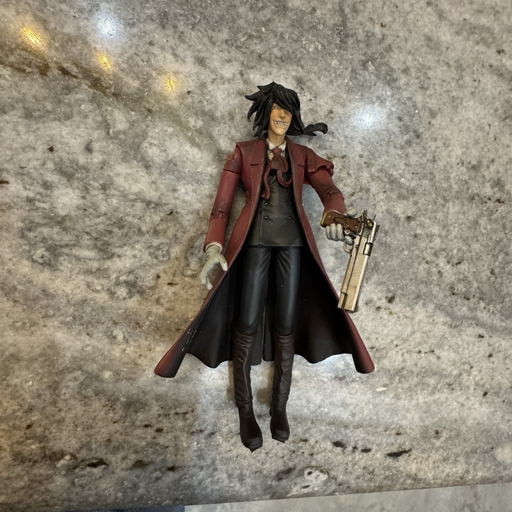 Yamato‎ Hellsing Alucard Action Figure With Gun Weapon Collectible Anime 2002